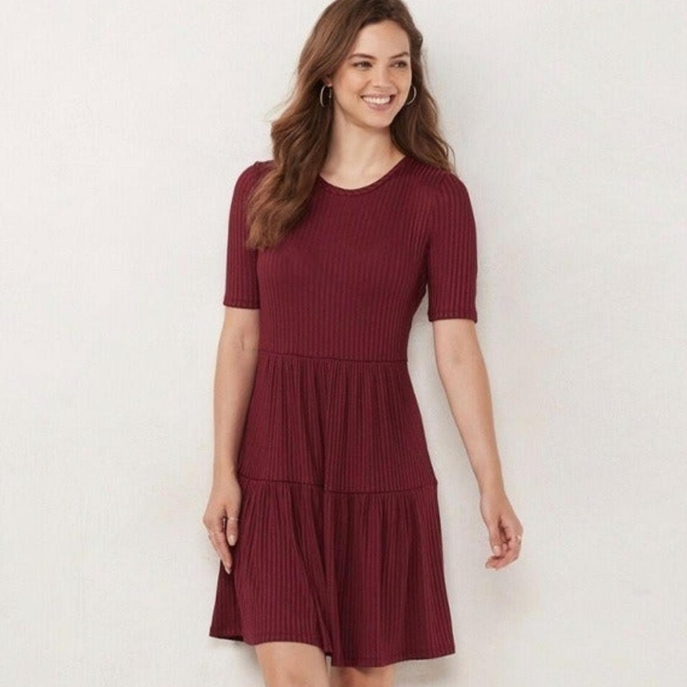 ☆ Lauren Conrad Burgundy fit & flare skater dress